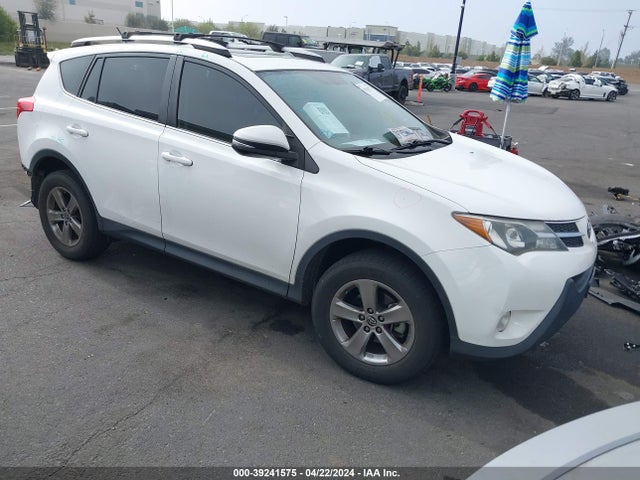 Toyota Rav4 Xle 2015 JTMWFREV8FD059011 Image 1