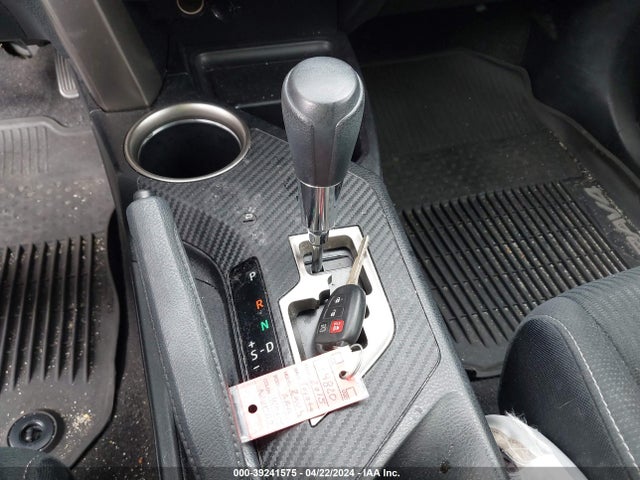 Toyota Rav4 Xle 2015 JTMWFREV8FD059011 Image 11
