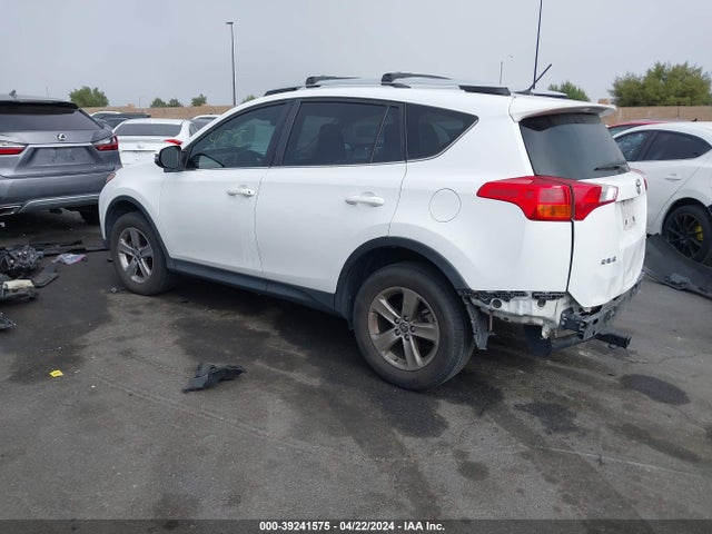 Toyota Rav4 Xle 2015 JTMWFREV8FD059011 Image 15