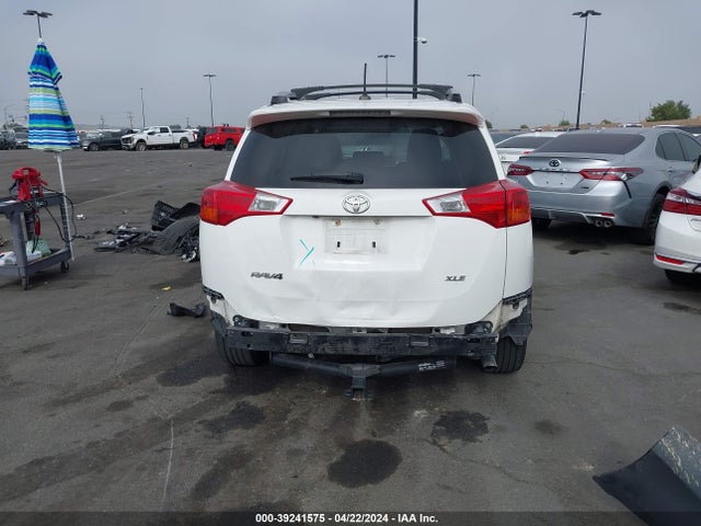 Toyota Rav4 Xle 2015 JTMWFREV8FD059011 Image 17