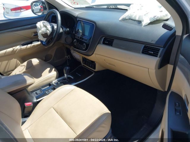 JA4AD3A36KZ024699 Mitsubishi Outlander Sel