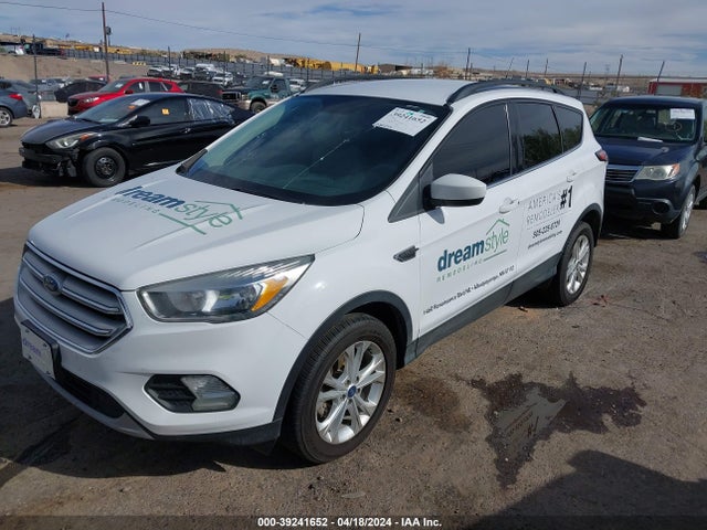 Ford ESCAPE SE 2018 1FMCU0GD3JUC19163 Image 2