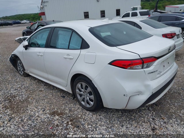 Toyota COROLLA LE 2021 5YFEPMAE8MP243859 Image 3