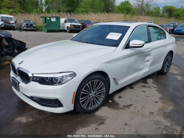 WBAJR3C05LWW64431 BMW 530I