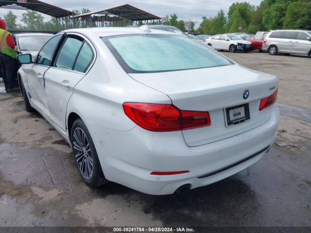 WBAJR3C05LWW64431 BMW 530I
