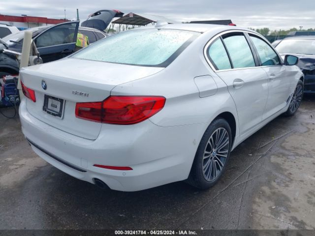 WBAJR3C05LWW64431 BMW 530I