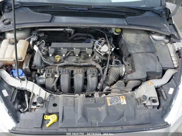 Ford FOCUS SE 2016 1FADP3F25GL394715 Image 10