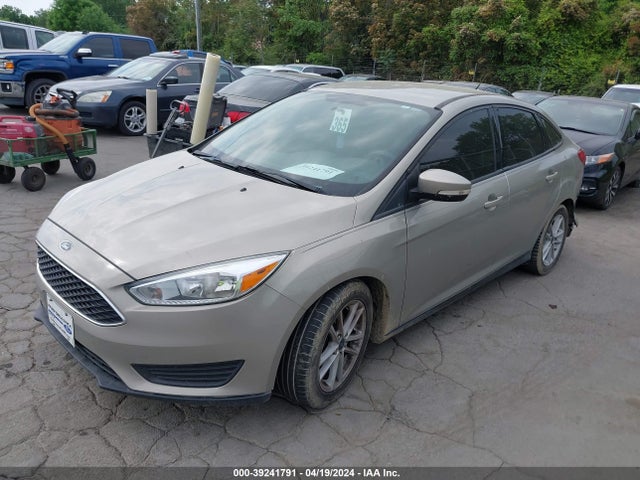 Ford FOCUS SE 2016 1FADP3F25GL394715 Image 2