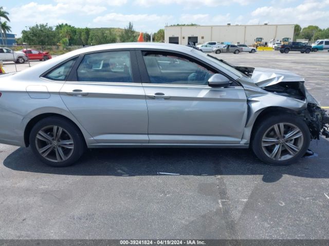 3VWEM7BU8NM019822 Volkswagen Jetta 1.5t Se