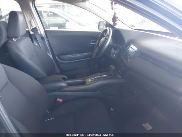 Honda HR-V LX 2018 3CZRU6H31JG728396 Image 5