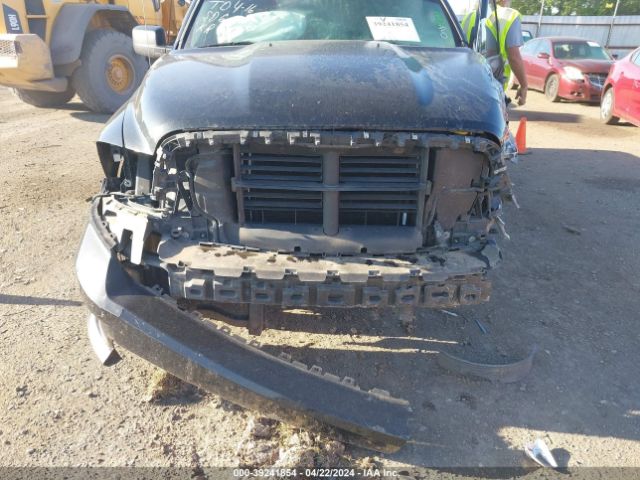 1C6RR6FT1JS161407 RAM 1500 Express Quad Cab 4x2 6'4 Box