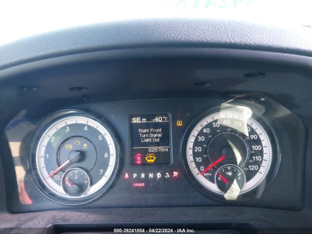1C6RR6FT1JS161407 RAM 1500 Express Quad Cab 4x2 6'4 Box