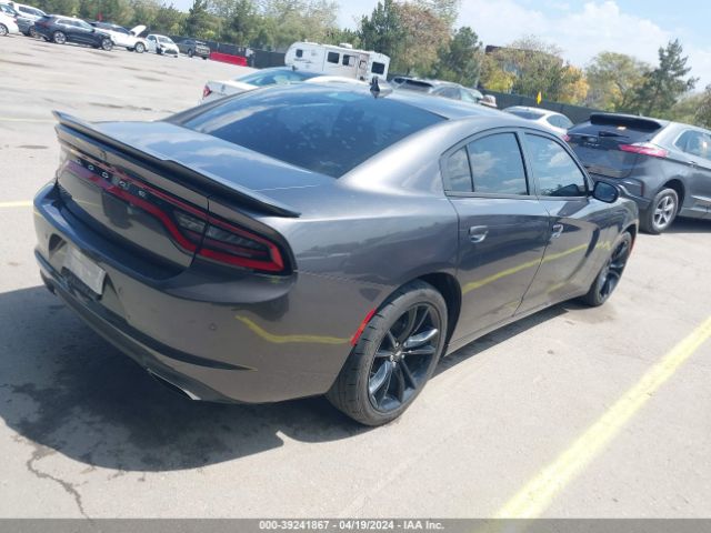2C3CDXHG7JH228462 Dodge Charger Sxt Plus Rwd