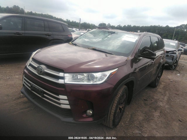 Toyota Highlander Le Plus 2017 5TDBZRFH6HS423089 Image 2