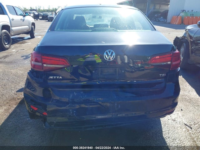 3VW2B7AJ1HM311395 Volkswagen Jetta 1.4t S