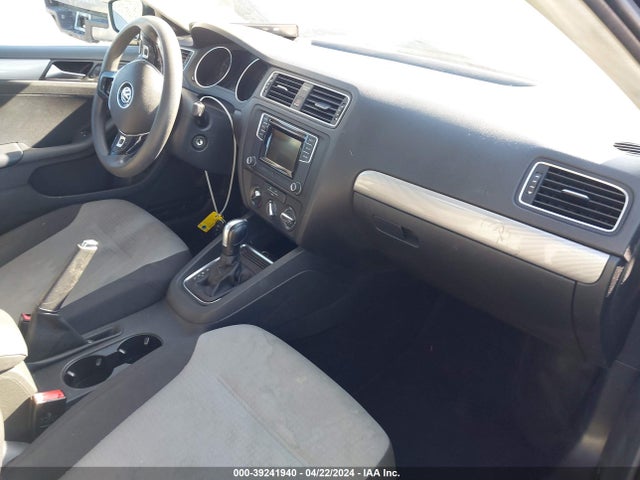 3VW2B7AJ1HM311395 Volkswagen Jetta 1.4t S