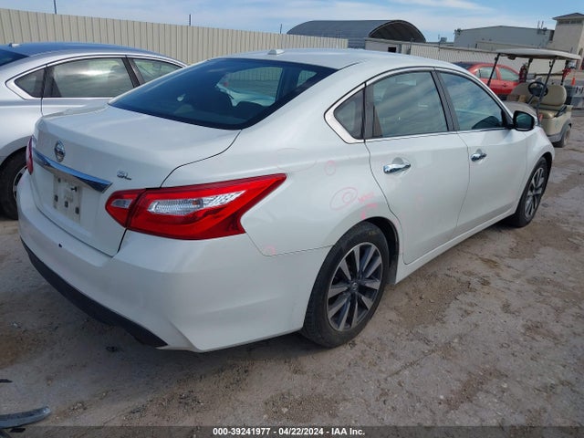 Nissan Altima 2.5 Sl 2017 1N4AL3AP8HC175198 Image 4