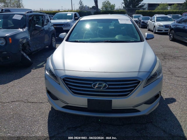 Hyundai Sonata 2017 5NPE24AF3HH534991 Image 12