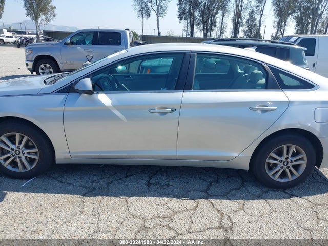 Hyundai Sonata 2017 5NPE24AF3HH534991 Image 14