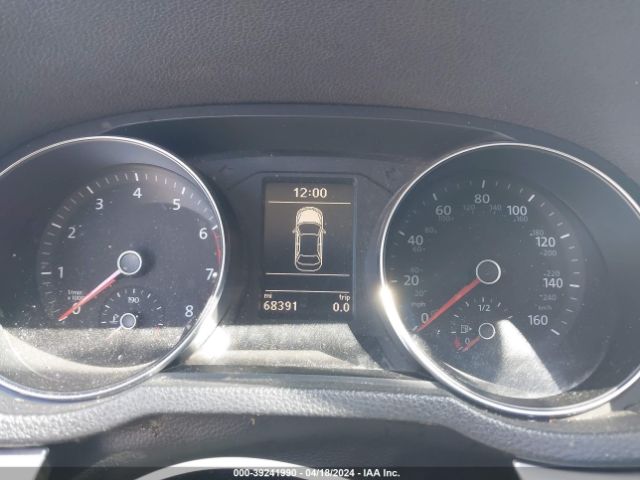 1VWAT7A35HC009541 Volkswagen Passat 1.8t S