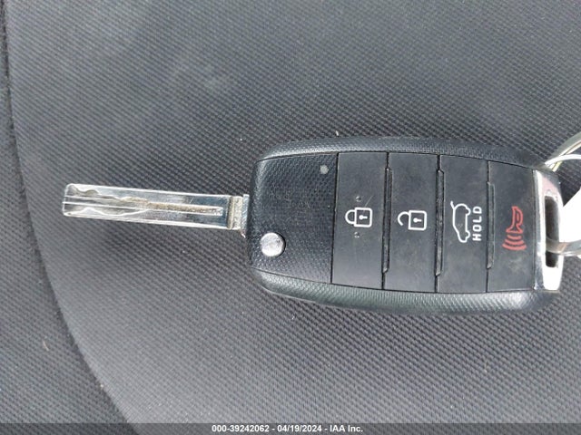KIA Soul 2015 KNDJN2A21F7153195 Image 11