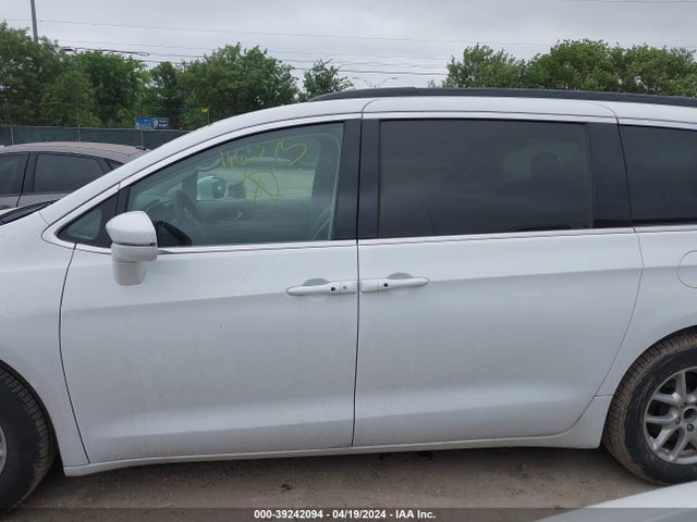 Chrysler Pacifica Touring L 2022 2C4RC1BGXNR116575 Image 14