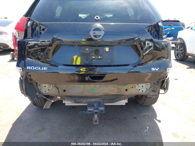 Nissan ROGUE SV 2017 5N1AT2MT3HC762126 Image 6