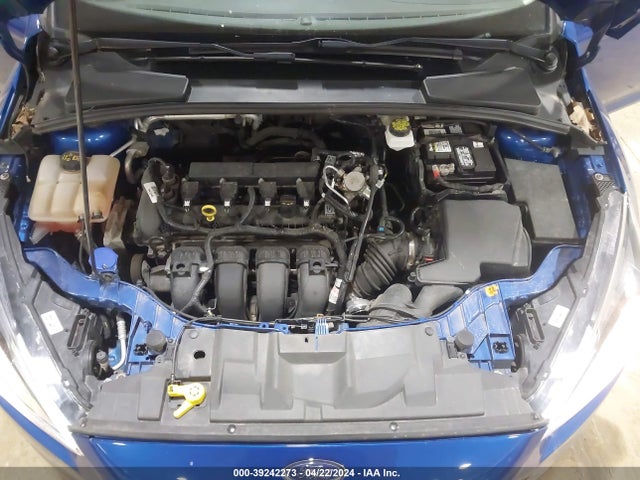 Ford FOCUS SE 2018 1FADP3F22JL243645 Image 10