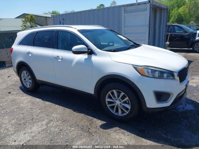 Auction sale of the 2016 Kia Sorento 2.4l Lx, vin: 5XYPG4A33GG060899, lot number: 39242297