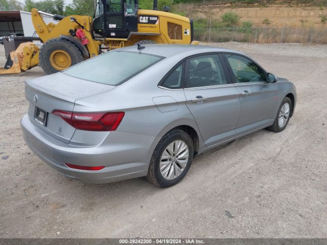 2020 VOLKSWAGEN JETTA 3VWCB7BU8LM023363 Photo 3