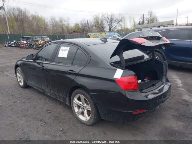 WBA3C3C51EF985469 BMW 320i Xdrive