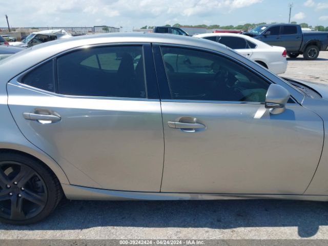 JTHBA1D23K5093897 Lexus IS 300