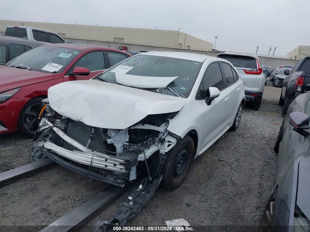 Toyota COROLLA LE 2022 5YFEPMAE3NP365076 Image 2