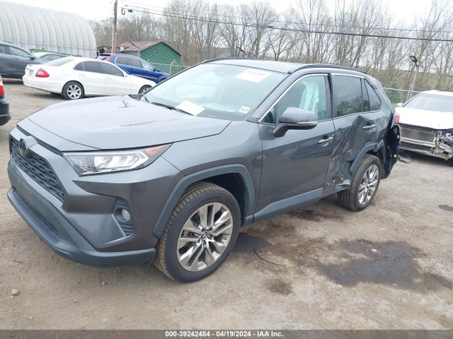 Toyota Rav4 Xle Premium 2019 2T3A1RFV3KC030604 Image 2