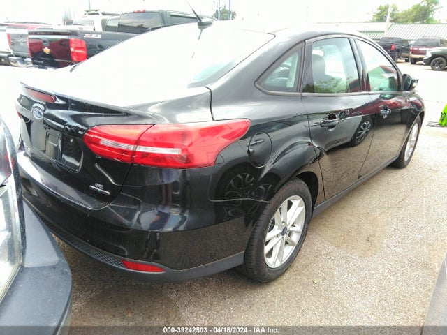 Ford FOCUS SE 2016 1FADP3F23GL298386 Image 4