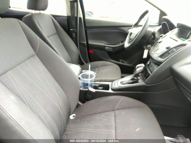 Ford FOCUS SE 2016 1FADP3F23GL298386 Image 5