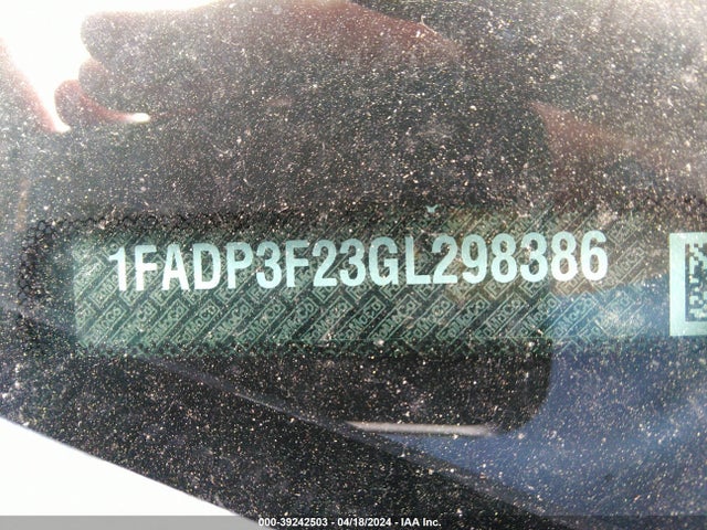 Ford FOCUS SE 2016 1FADP3F23GL298386 Image 9