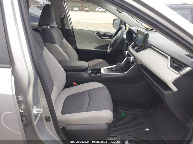 Toyota Rav4 Xle 2019 JTMW1RFV5KJ011720 Image 5