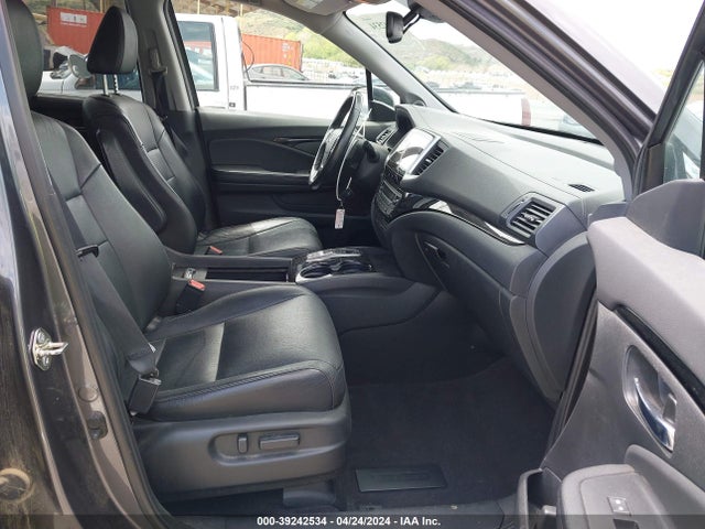 Honda Pilot Touring 2017 5FNYF5H92HB001312 Image 5