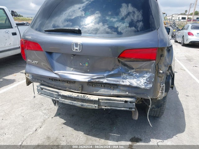 Honda Pilot Touring 2017 5FNYF5H92HB001312 Image 6