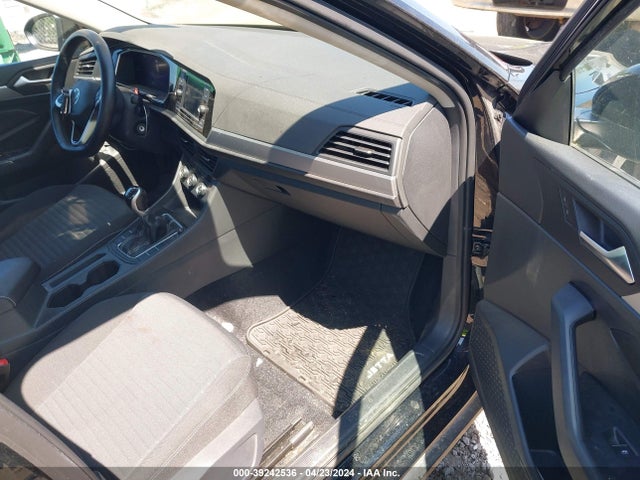 3VWNM7BU0NM019152 Volkswagen Jetta 1.5t S