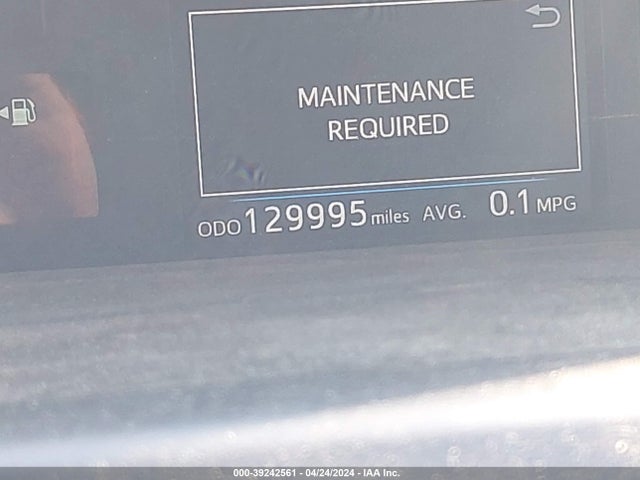 Toyota Prius V Four 2017 JTDZN3EU3HJ063878 Image 16