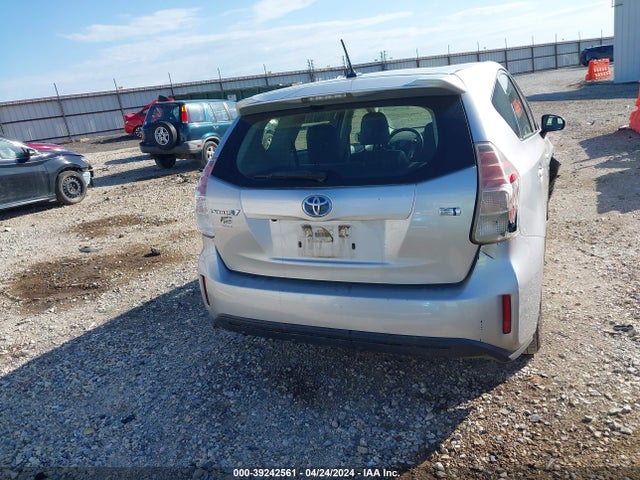 Toyota Prius V Four 2017 JTDZN3EU3HJ063878 Image 17