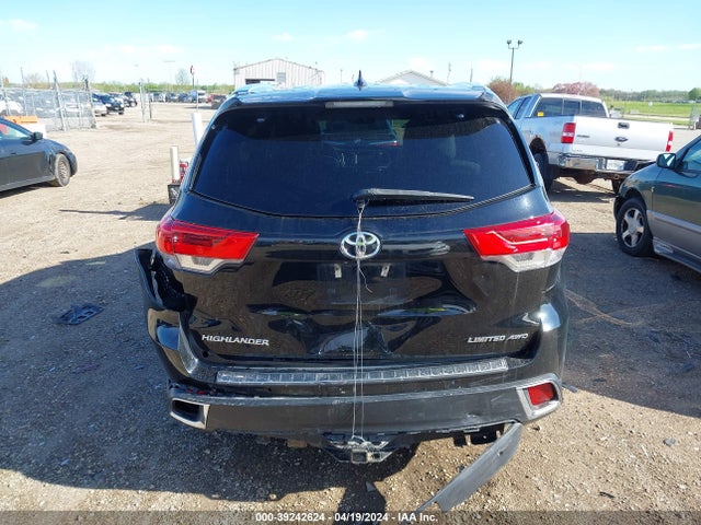 Toyota Highlander Limited 2018 5TDDZRFH9JS822741 Image 17