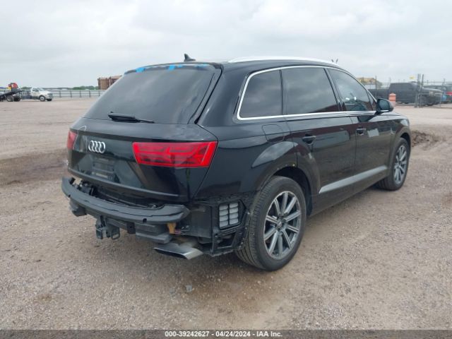 WA1AAAF76KD012333 Audi Q7 55 Premium