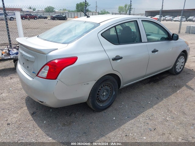 Nissan Versa 1.6 S+ 2014 3N1CN7AP7EL846190 Image 4