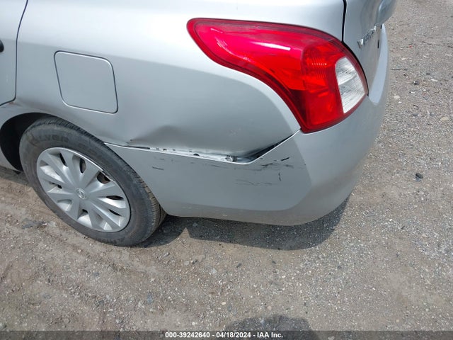 Nissan Versa 1.6 S+ 2014 3N1CN7AP7EL846190 Image 6