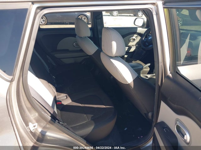 KIA Soul 2018 KNDJN2A20J7546260 Image 8