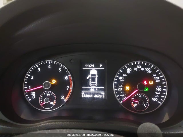 1VWCT7A30FC056093 Volkswagen Passat 1.8t Sel Premium