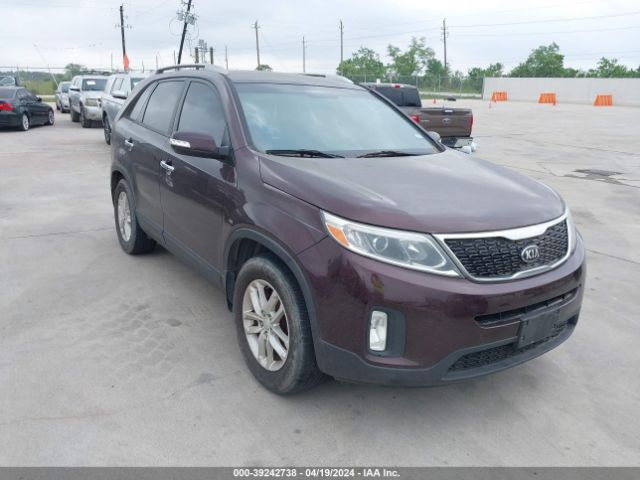 39242738 :رقم المزاد ، 5XYKT4A68FG640941 vin ، 2015 Kia Sorento Lx مزاد بيع